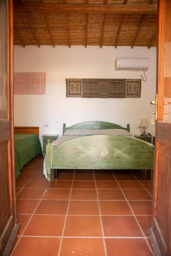 Santa Lucia Séjour à la ferme Tratalias